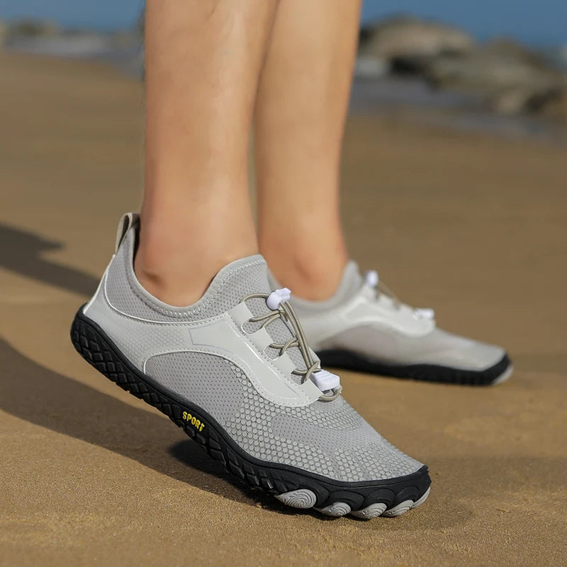 Quick-drying beach and swimming water shoes 